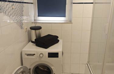 Siegen Work and stay 2 Betten Badezimmer Küche Waschmaschine Wohnzimmer - Foto 15