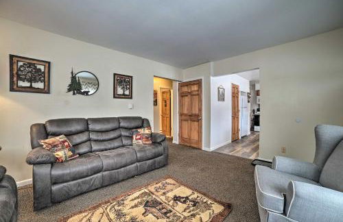 Cozy Houghton Lake Heights Cottage with Private Yard - Photo 6