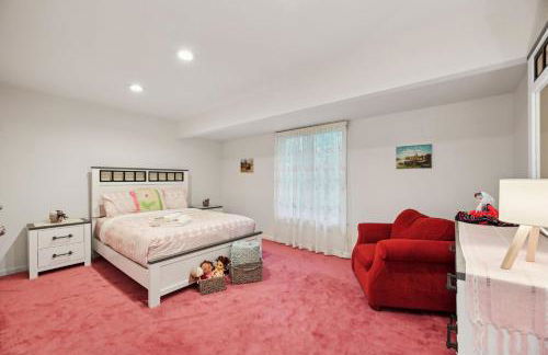 DC Luxury Retreat in Forest Spacious Full of Fun - Foto 42