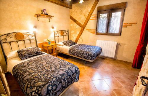 FINCA ENTREVIÑEDOS de Bodegas Marcos - Foto 50