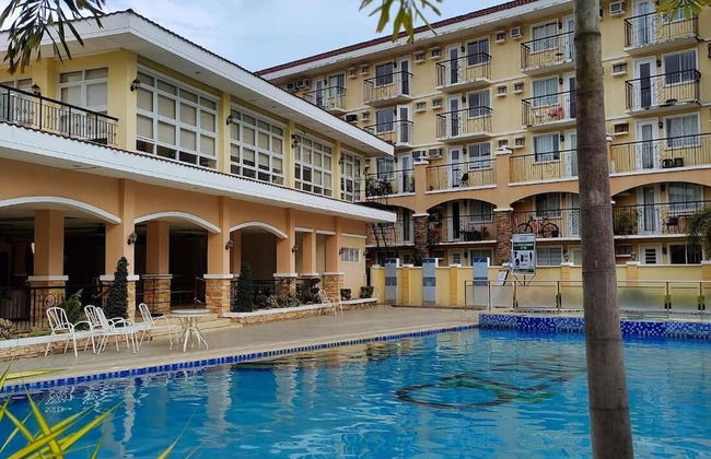 🌿 Stylish & Serene Stay in Davao City 🌿 - Photo 17