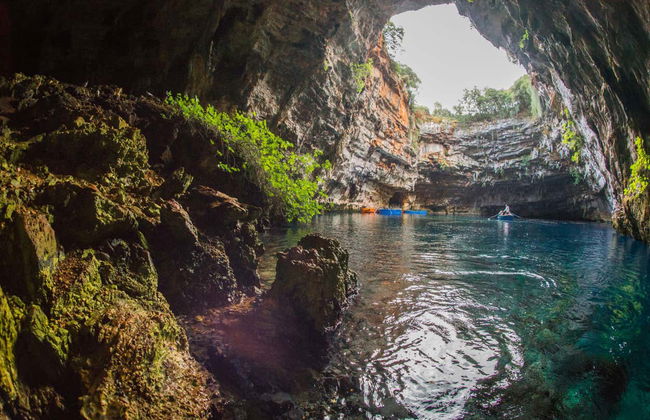 Excursión a la cueva Melissani y la playa de Myrtos - Foto 4