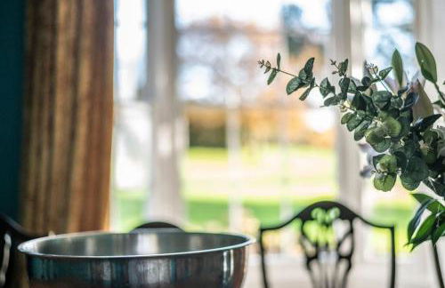 Georgian Country House -Panoramic Views -Sleeps 12 - Photo 21