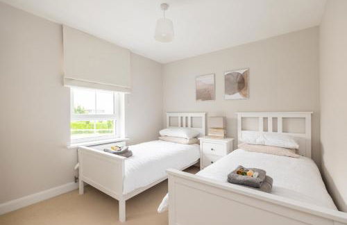 Luxury Detached Home - Foto 34