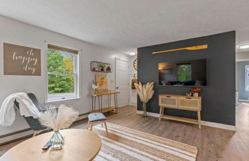 Modern Chic Home in Windham - Foto 11