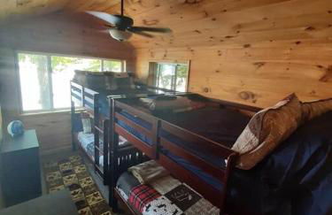 Sunrise Views Cabin with King Bed, Bar & Game Room - Foto 8