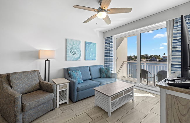 Provident Oceana Beachfront Suites - Foto 29