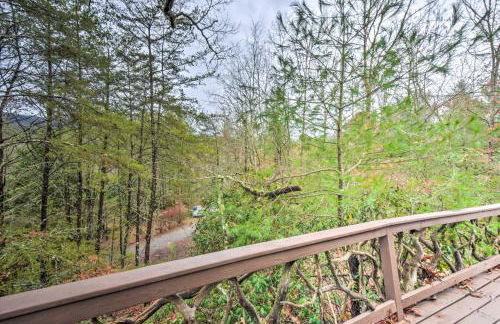 Otto Home with Fire Pit, Tree House and Hot Tub! - Foto 27