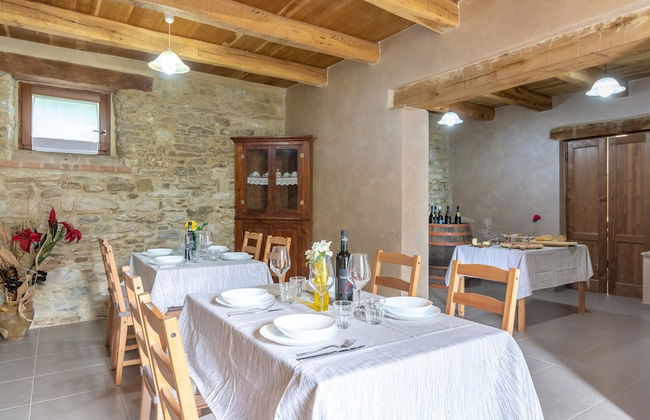 Beautiful Apartment in Sestino With Garden - Photo 69