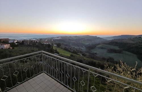 CASA DORIS Montecarotto, Le Marche - Top Lage, Glasfaser WIFI, neu renoviert - Foto 37