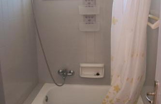 Lilia-RentalApartments - Photo 9