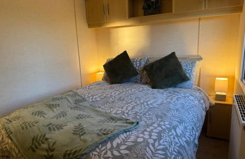 Captivating 2-bed Static Caravan in Holyhead - Foto 30