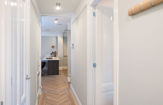 BizStay Park Central Executive - Photo 37