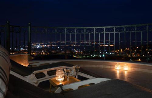 Amazing view with huge balcony - Photo 9