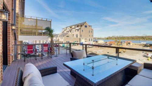 Luxurious Savannah Townhome with River views - Foto 5