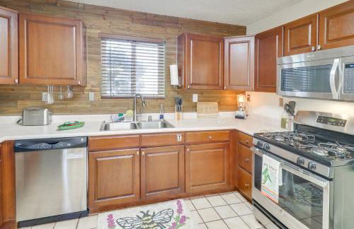 Covered Patio and Private Yard Albuquerque Retreat - Foto 4