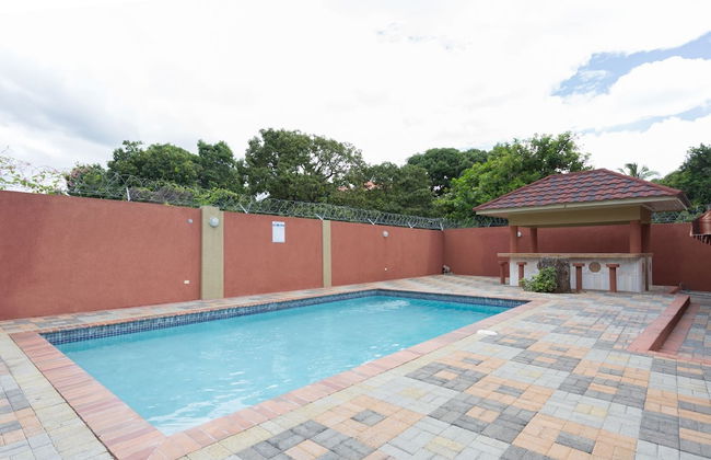 New Kingston Guest Apt at Fairway - Foto 20