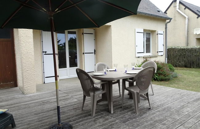 Holiday Home in Portbail Near Sandy Beach - Foto 12