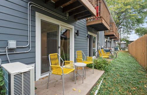 Pets Ok with Free parking and Dishwasher on Willy Street - Photo 21