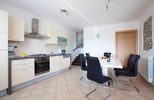 Villa Zora, beautiful modern villa in a village near the sea - Foto 5