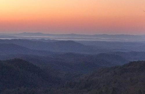 Unique Rustic Barn Theme home Amazing views! Luxe - Foto 9