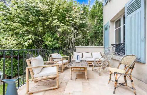 Before making request, read my profile host at bottom of page # House, garden, Eiffel Tower, Palace of Versailles - Foto 40