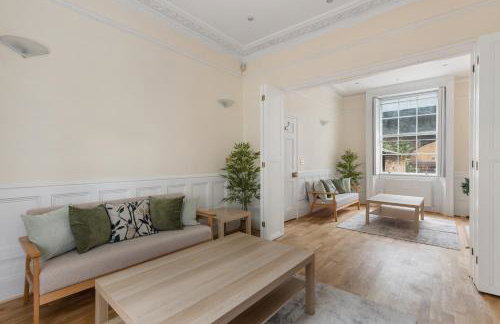 Parea Living - Spacious 4 Story House, Families, Big Groups - Foto 2