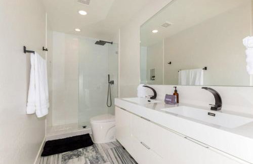 Anderson LUX Estate Private Bar Pool Sleeps 12 - Foto 81