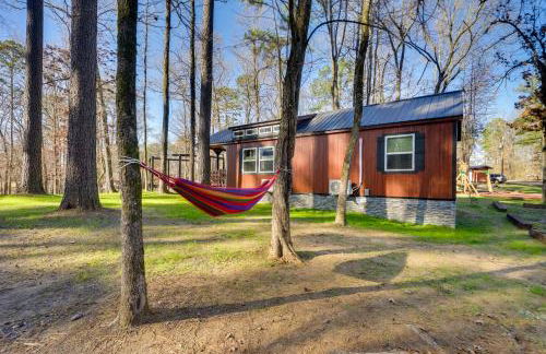 Hook, Line and Sinker Retreat with Fire Pit! - Foto 33