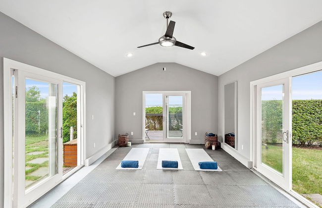 Sunset Villa by Rove Beachfront w Deck Pool - Foto 37