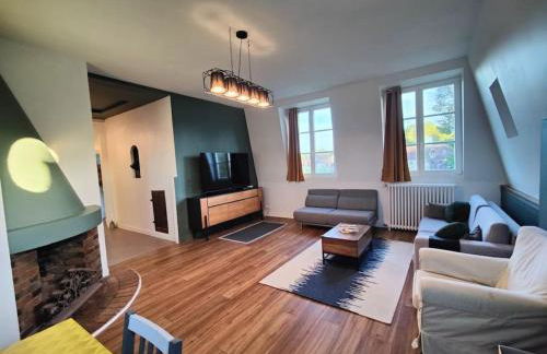 logement de charme 2 chambres 100m2 hypercentre 2ème étage - Foto 7