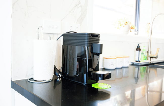 StayAU 6BR Deluxe Lakeview Point Cook - Foto 28