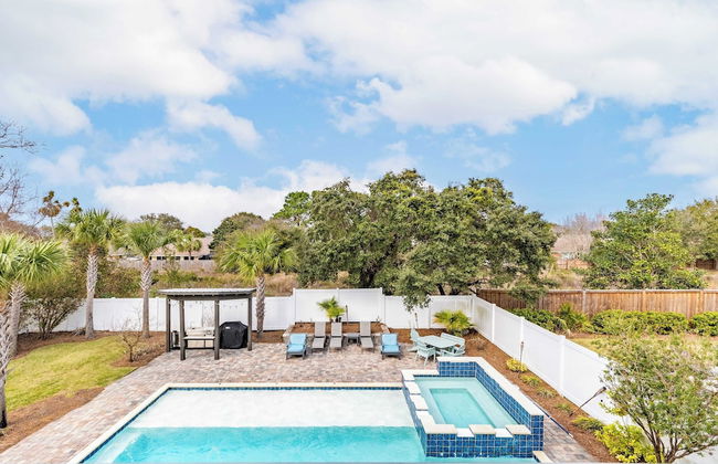 Destin Oasis by Avantstay Outdoor Kitchen, Game Room & Pool! - Foto 24