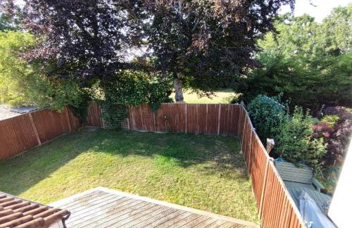 3 Bedrooms, PARKING 3 cars, GARDEN, Wi-fi, CONTRACTOR STAY, close to the Beach, Shops, Hospital, Airport - Foto 22