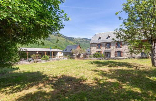 Maison rénovée 12 pers proche Loudenvielle avec Wifi et animaux admis - FR-1-695-56 - Foto 17