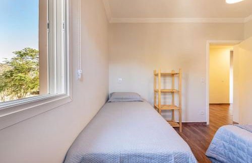 Refúgio com piscina, lareira e conforto, 1h de SP - Photo 25