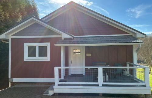 The Farmhouse at Wolfehaven - Foto 11