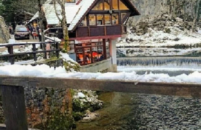 Comfy Holiday Home in Bunjevci With Hot Tub - Photo 51