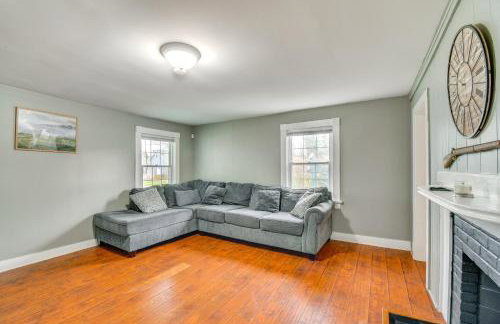 5 Mi to Lake Ontario Mexico Home with Seasonal Pool - Photo 4