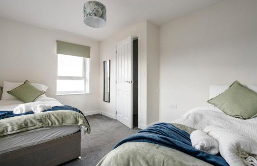 Aylesbury 4BR House-Garden & Parking Sleeps 10 - Foto 10