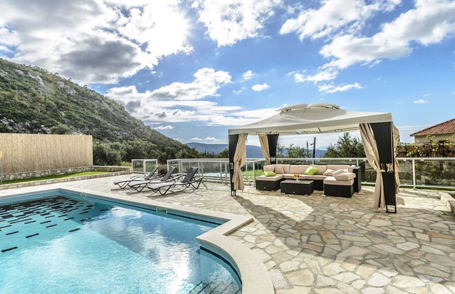 Villa Pave - Six-bedroom Villa With Terrace and Swimming Pool - Foto 28