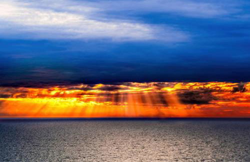 Waterfront Getaway | Pool, Hot Tub & Gym - Photo 45