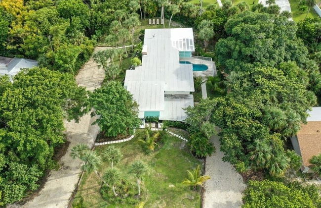 Beautifully Renovated 5 bedroom Vero Beach 5 Home by RedAwning - Foto 36