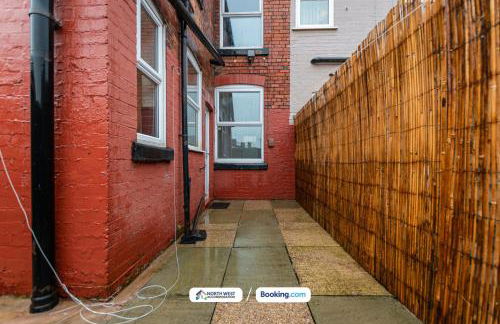 Comfortable 3-Bed Home in Leigh Ideal for Contractors and Relocating Families - Foto 12