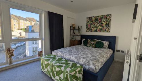 Brand new large flat by the sea with free parking - Foto 1