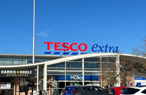 Modern 3 bed House with two bathrooms! Free parking! - Foto 17