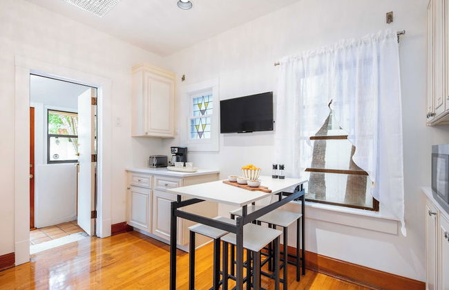 Las Olas Oasis by Avantstay Minutes to the Beach + Hot Tub - Foto 17