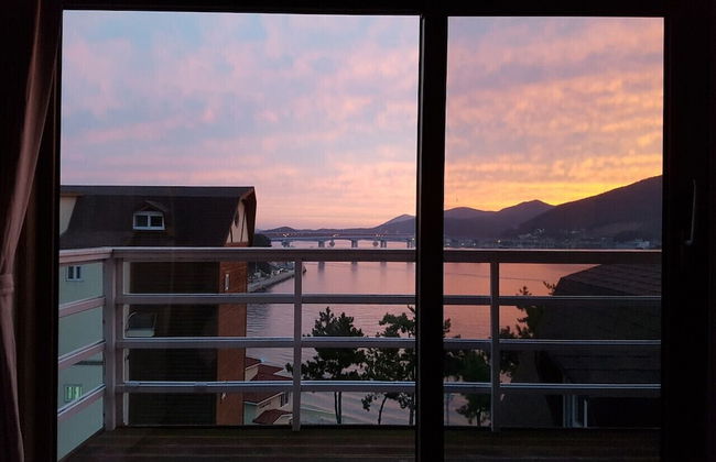 Tongyeong Tulip Pension - Foto 31