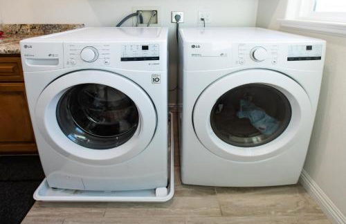 Amethyst Hearth - Family Spa Serenity, Zoo, Beach, Disneyland, Legoland - Foto 24