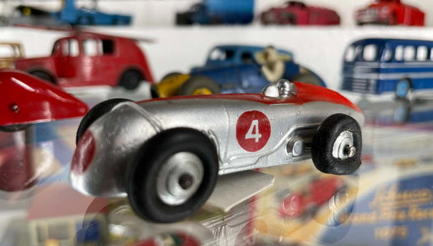 Entrada al Museo El Juguetero - Foto 3, Uno de los coches de juguete expuestos en el museo
